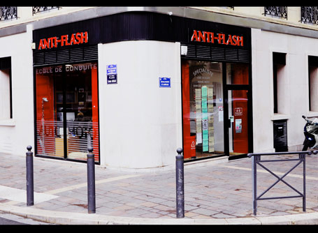 Anti-Flash Boulevard d'Arras 13004